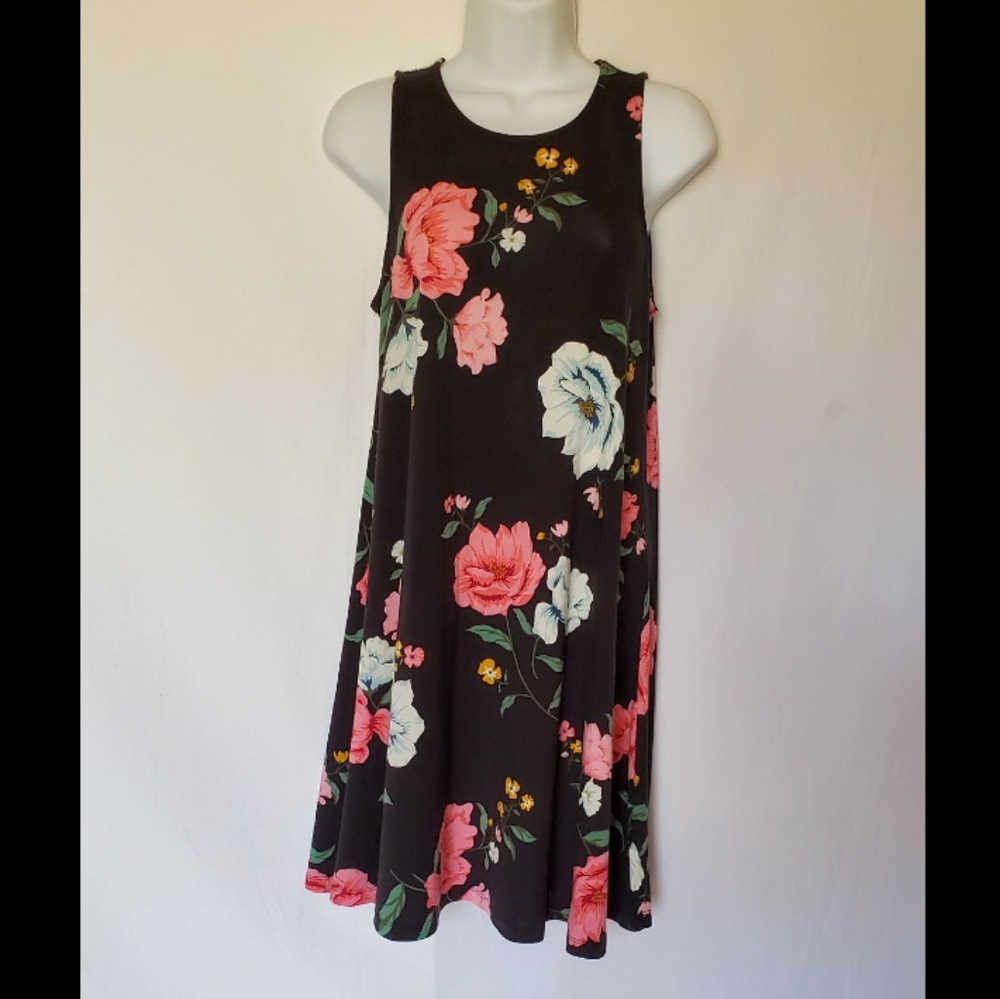 NWT Old Navy Floral Dress Size S